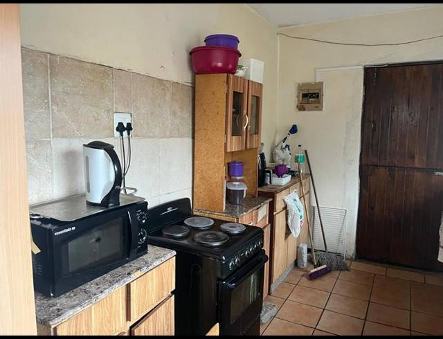 4 BEDROOM PROPERTY TO RENT IN BOOYSEN PARK